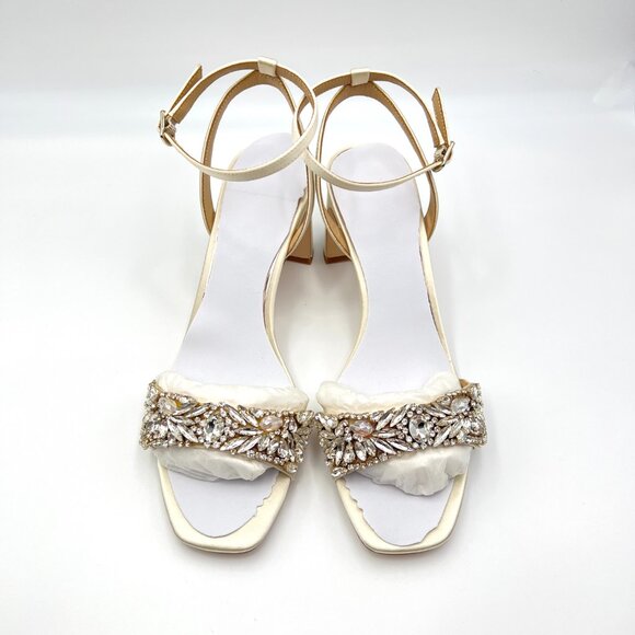 Badgley Mischka Size 7.5 Marsha Ivory White Jeweled Dress Sandals Heels Shoes - Picture 2 of 13